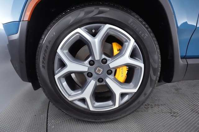 2022 Rivian R1T