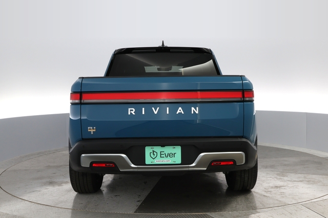 2022 Rivian R1T