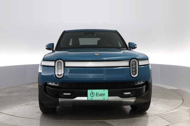 2022 Rivian R1T