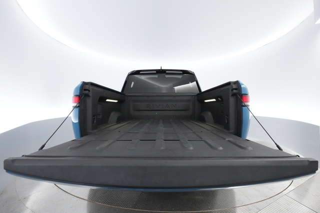 2022 Rivian R1T