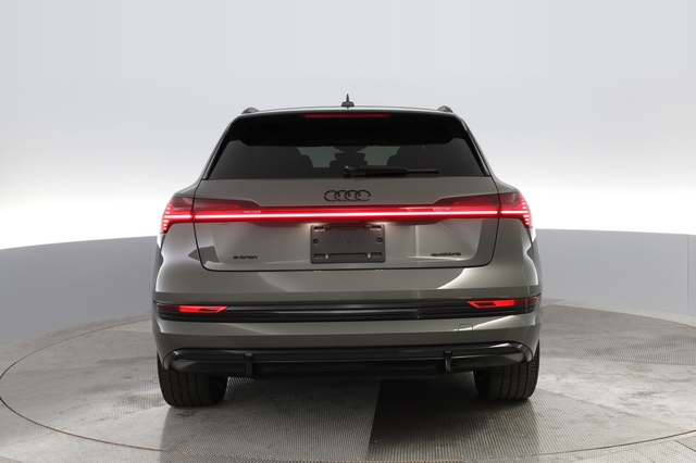 2023 Audi e-tron