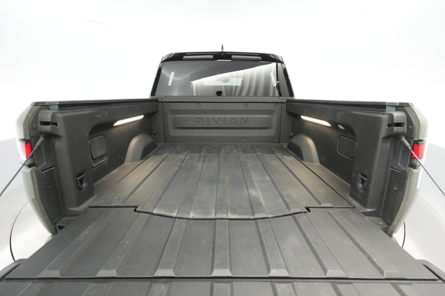 2022 Rivian R1T