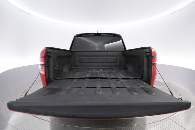 2022 Rivian R1T