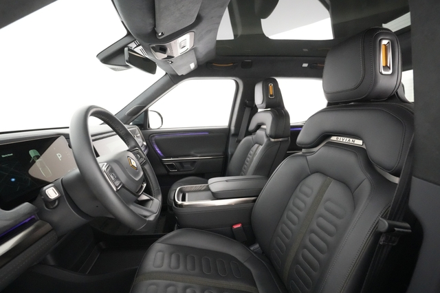 2022 Rivian R1T