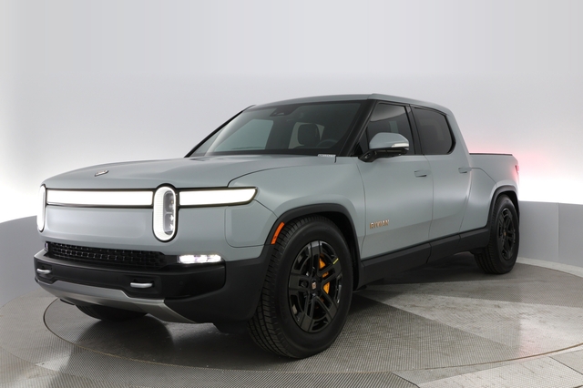 2022 Rivian R1T