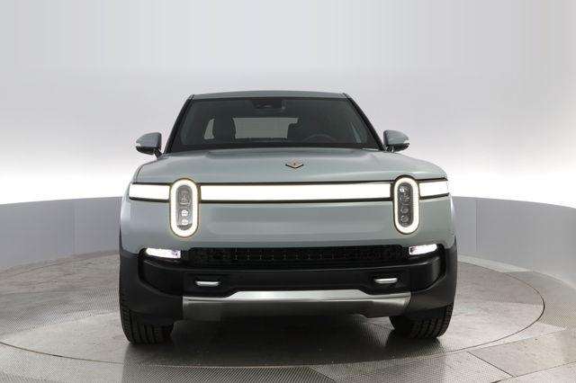 2022 Rivian R1T