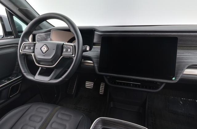2022 Rivian R1T