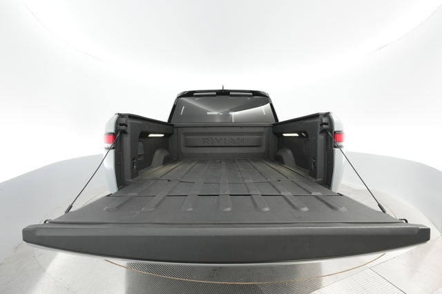 2022 Rivian R1T