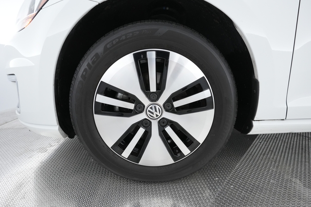 2018 Volkswagen e-Golf