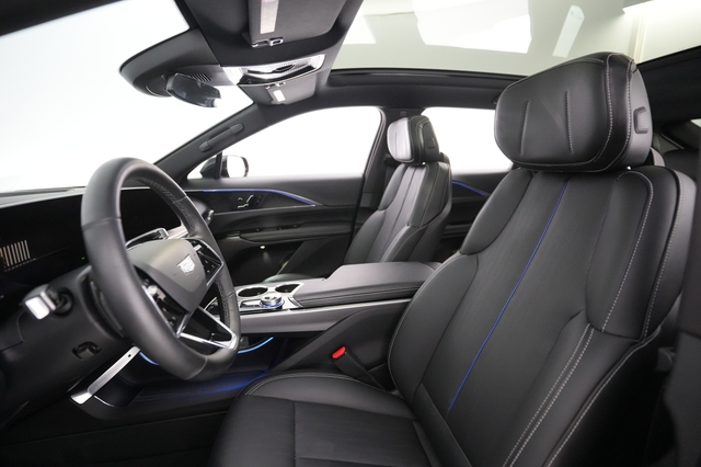 2024 Cadillac LYRIQ