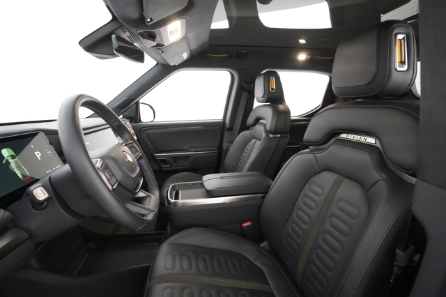 2022 Rivian R1T