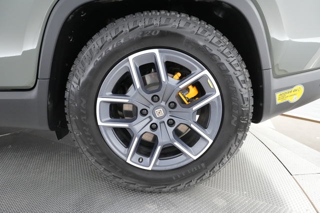 2022 Rivian R1T