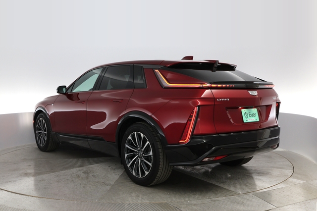 2024 Cadillac LYRIQ