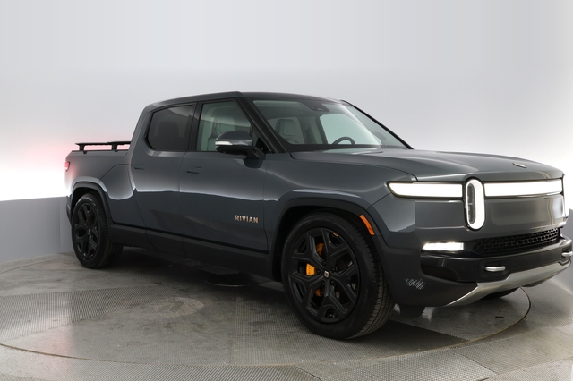 2022 Rivian R1T
