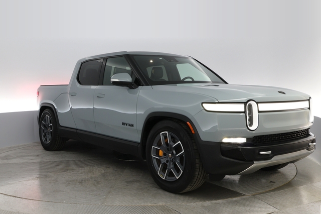 2022 Rivian R1T