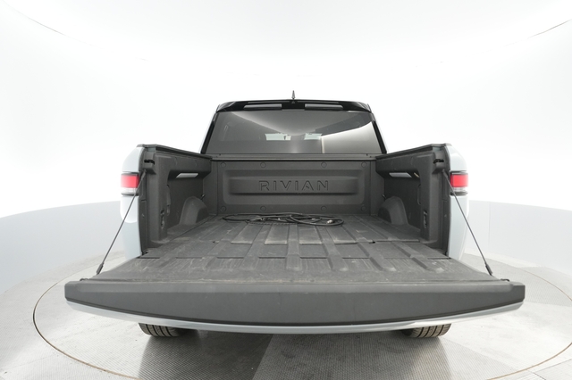 2022 Rivian R1T