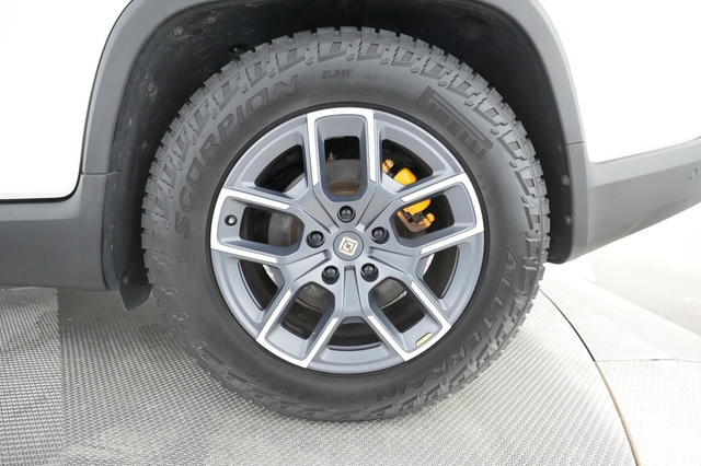 2022 Rivian R1T