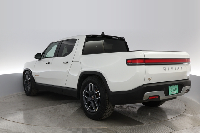 2022 Rivian R1T