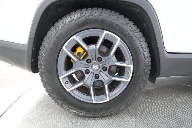 2022 Rivian R1T