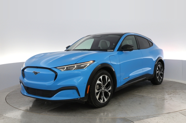 2022 Ford Mustang Mach-E