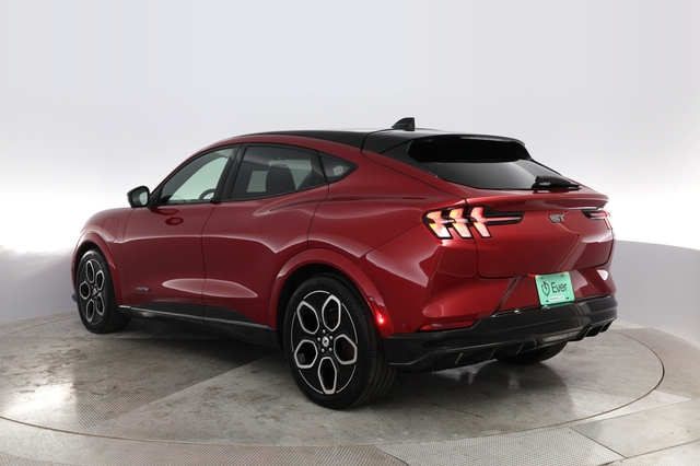 2021 Ford Mustang Mach-E