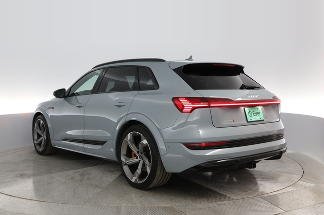 2023 Audi e-tron