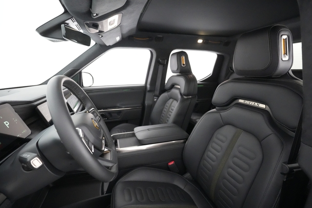 2022 Rivian R1T