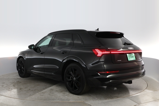 2021 Audi e-tron
