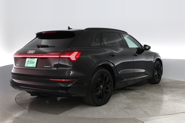 2021 Audi e-tron