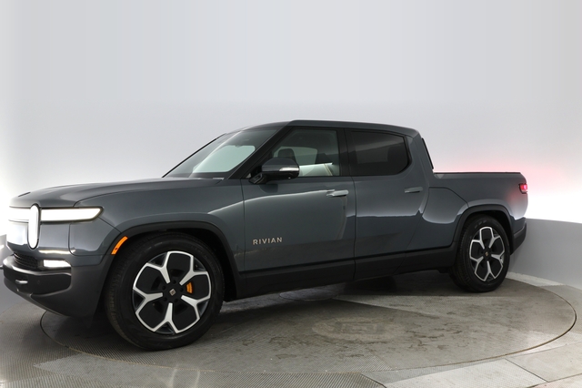 2022 Rivian R1T