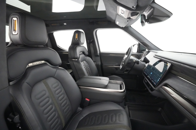 2022 Rivian R1T
