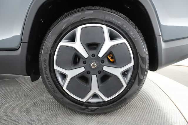 2022 Rivian R1T