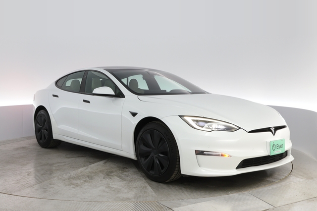 2022 Tesla Model S