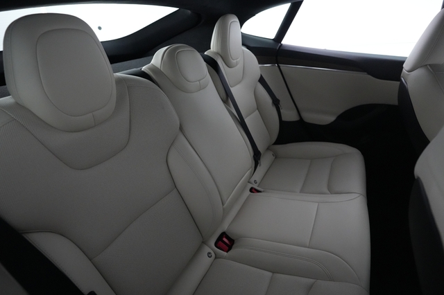 2022 Tesla Model S
