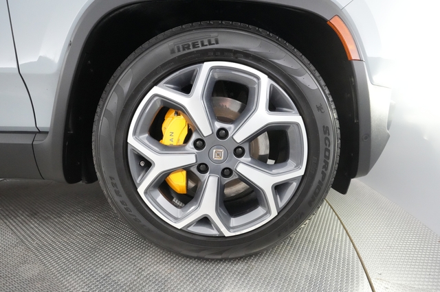 2022 Rivian R1T