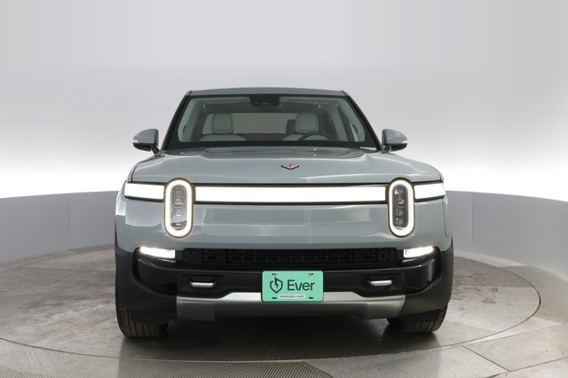 2022 Rivian R1T