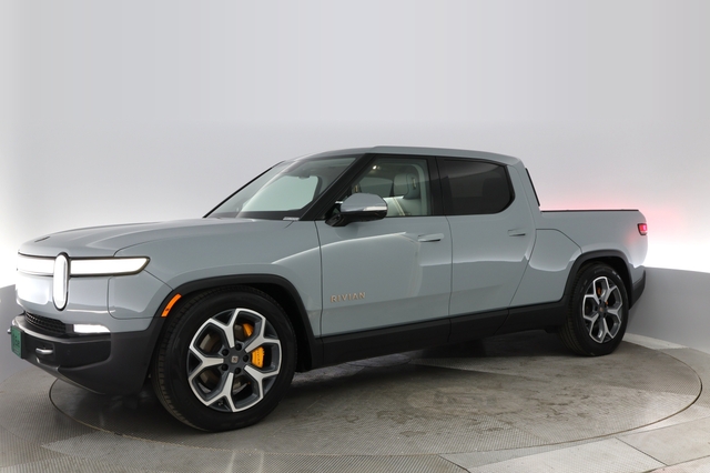 2022 Rivian R1T