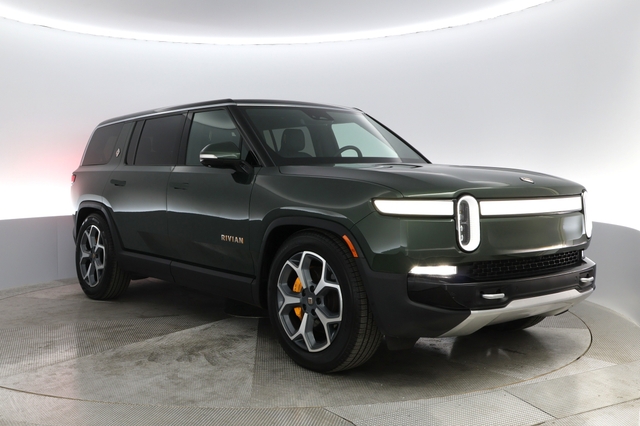 2023 Rivian R1S
