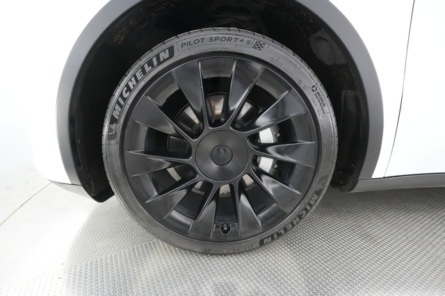 2020 Tesla Model Y