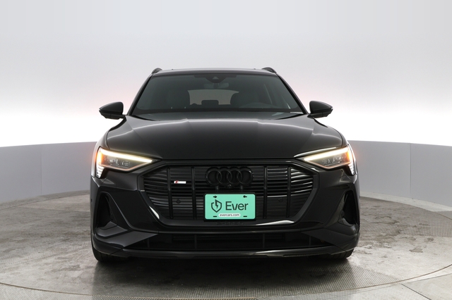 2022 Audi e-tron
