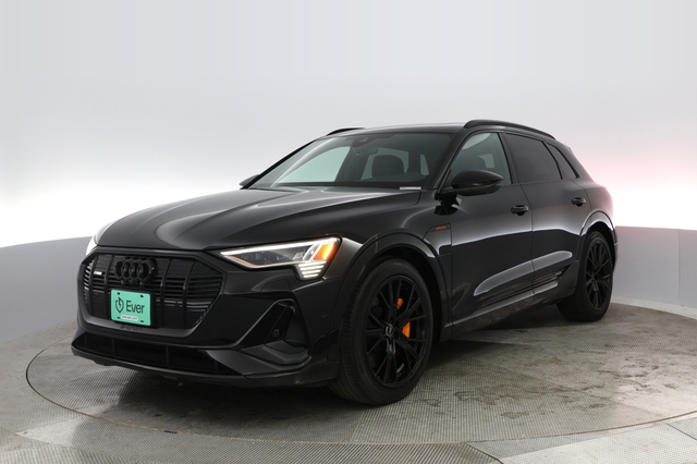 2022 Audi e-tron