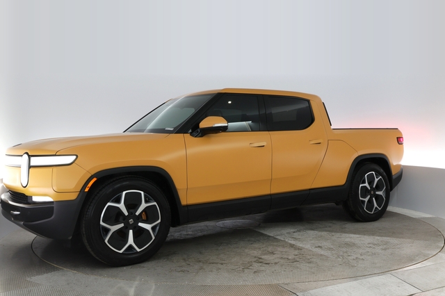 2022 Rivian R1T