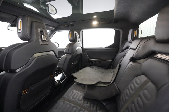 2022 Rivian R1T