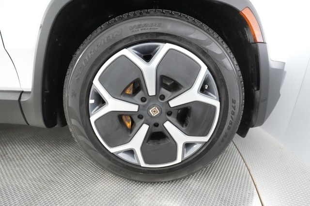 2022 Rivian R1T