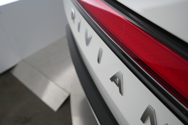 2022 Rivian R1T