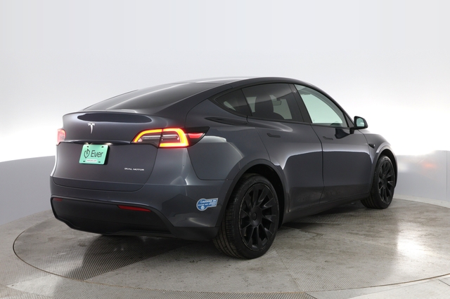 2020 Tesla Model Y
