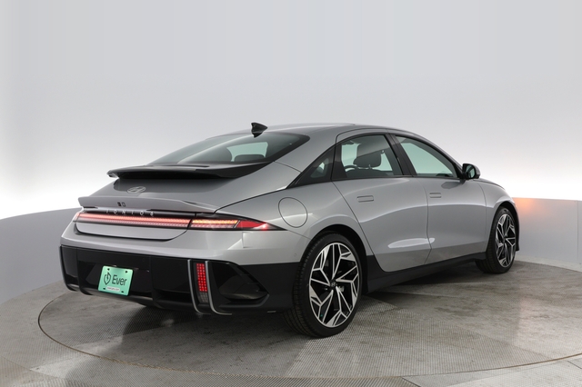 2023 Hyundai IONIQ 6