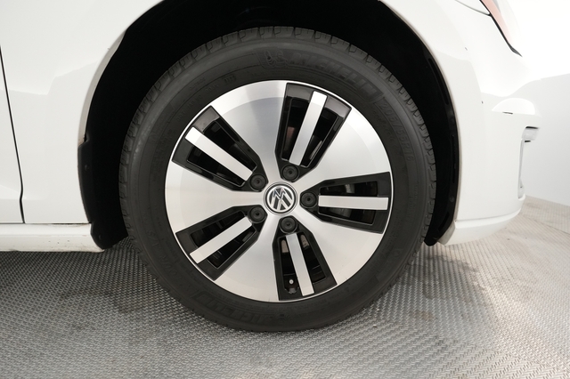 2016 Volkswagen e-Golf