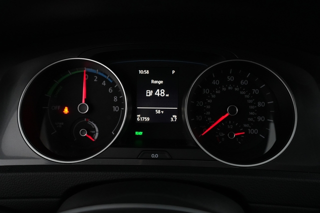 2016 Volkswagen e-Golf