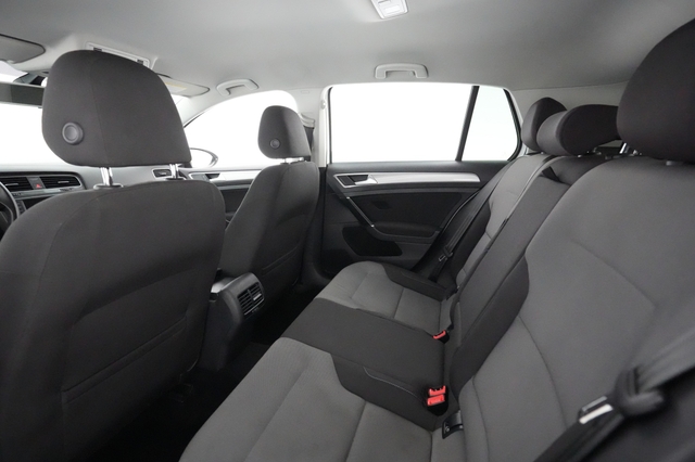 2016 Volkswagen e-Golf